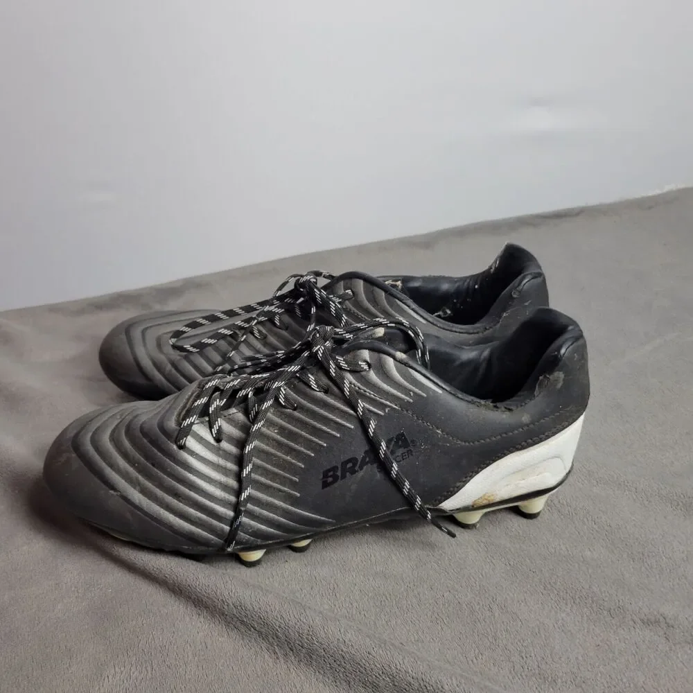 Brava Mens Soccer Cleats Black & White Studded‎ Size 7.5D